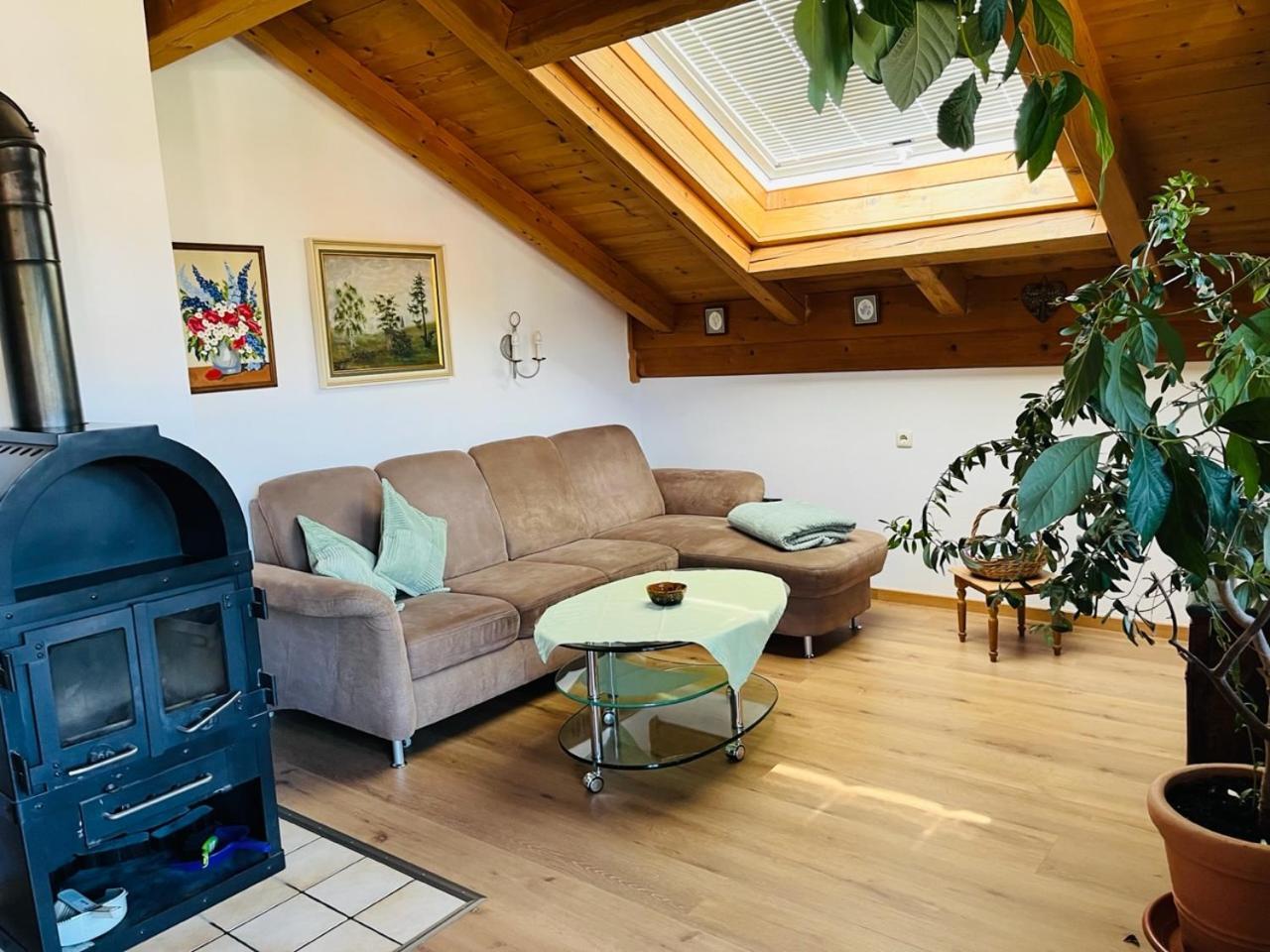 Ferienwohnung Haus Oberland Bad Endorf Exterior foto